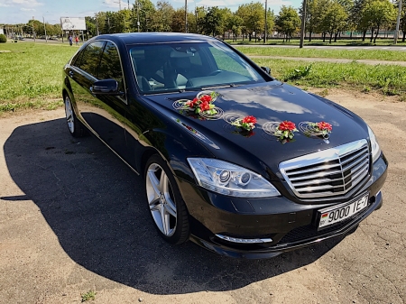Кольца ротанга с цветами