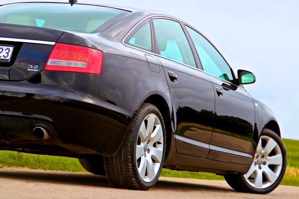 Audi A6 (С6)