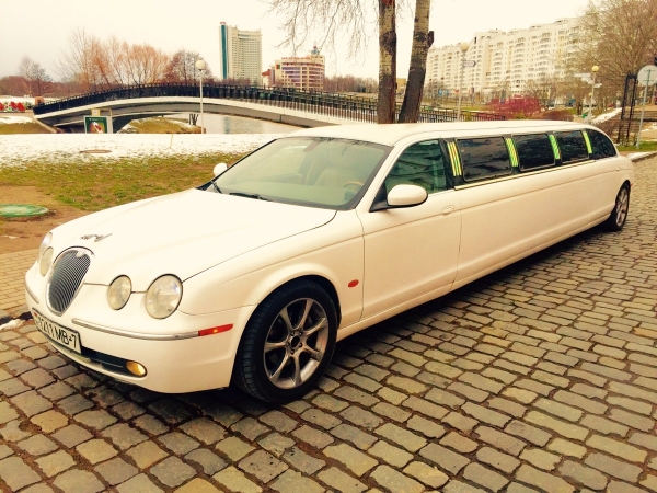 Ягуар лимузин (Jaguar S-Type)