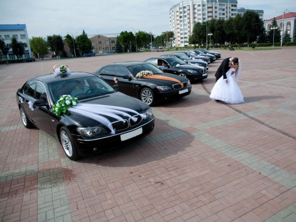 BMW 7-E65,(Е66)
