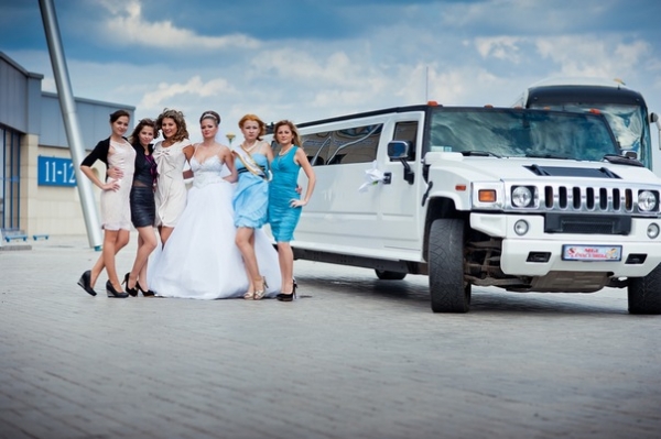 Лимузин Hummer H2