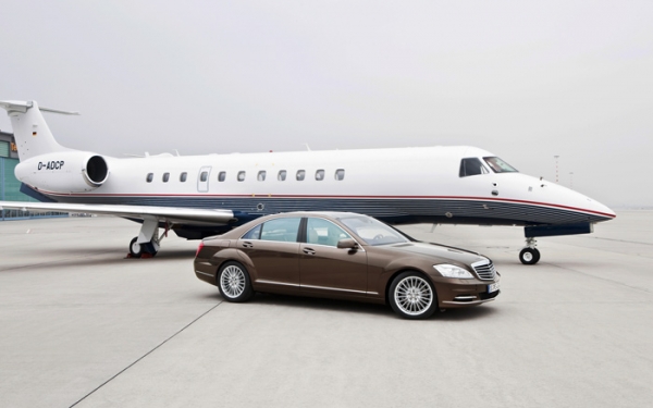 Mercedes W221 